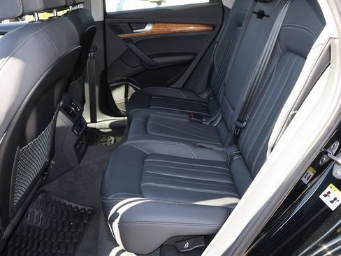 Used 2023 Audi Q5 2.0T Premium Plus w/ Premium Plus Package image 14