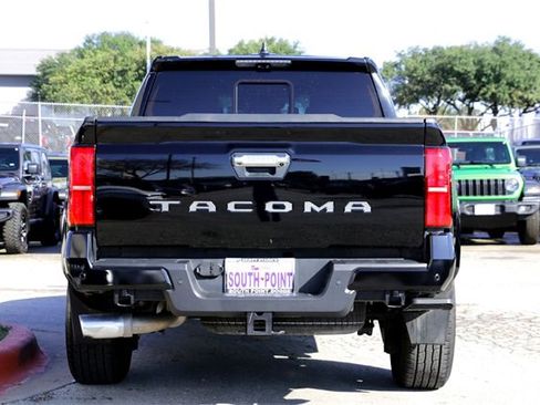 Used 2024 Toyota Tacoma Limited image 6
