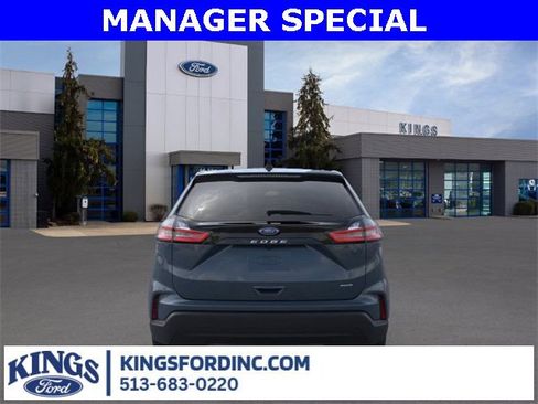 New 2024 Ford Edge SE image 5