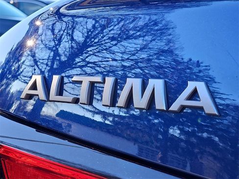 Certified 2023 Nissan Altima 2.5 SR image 33