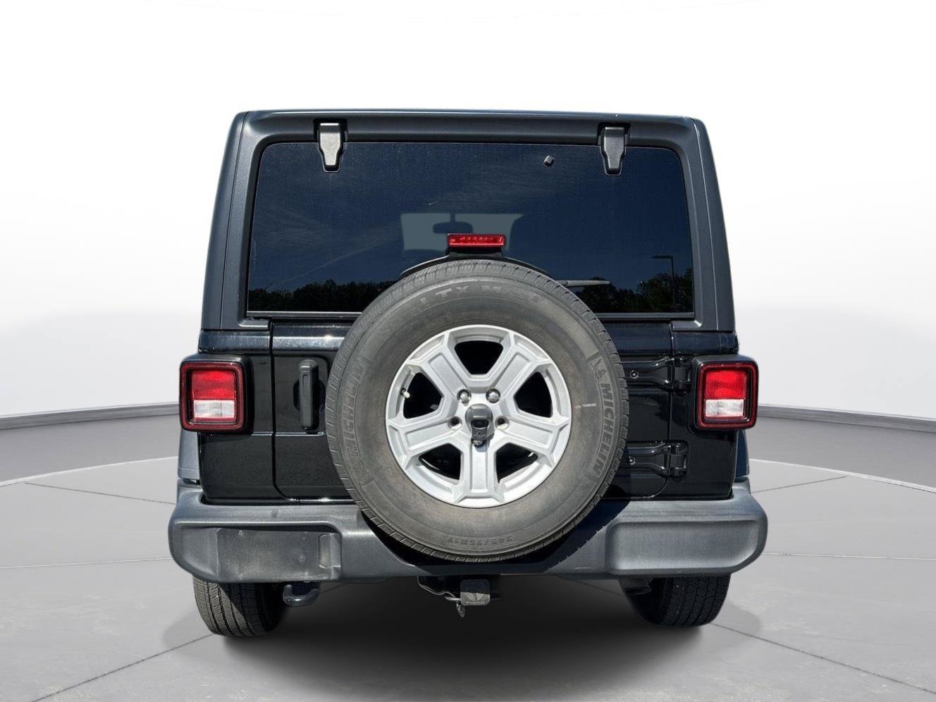 Used 2021 Jeep Wrangler Unlimited Sport AWD/4WD image 7