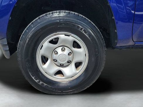 Certified 2022 Toyota Tacoma SR5 RWD image 24