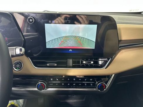 New 2026 Chevrolet Equinox ACTIV w/ Convenience Package III image 50