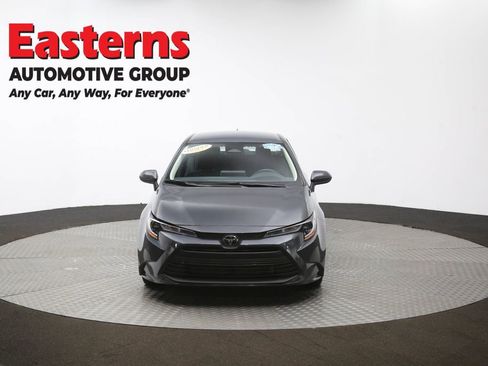 Used 2025 Toyota Corolla LE image 51