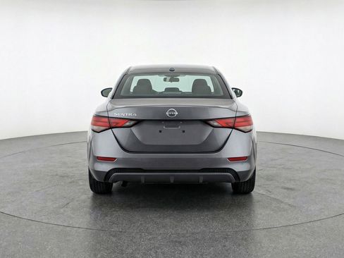 Used 2025 Nissan Sentra SV image 7