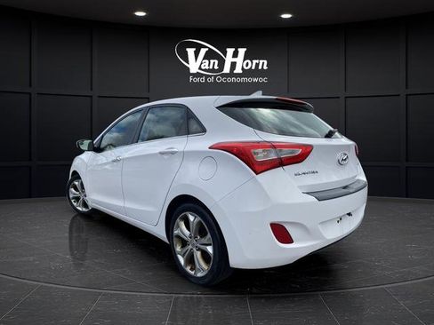 Used 2014 Hyundai Elantra GT w/ Option Group 02 FWD image 4