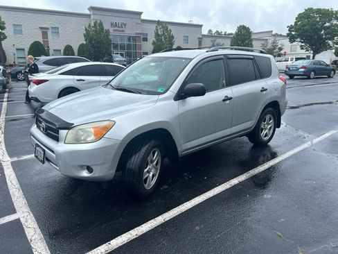 Used 2007 Toyota RAV4 2WD image 6