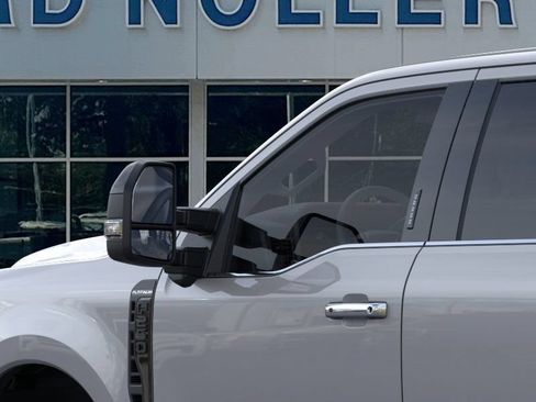 New 2026 Ford F250 Platinum w/ Tremor Off-Road Package AWD/4WD image 20