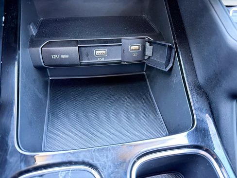 Used 2021 Kia Telluride S image 29