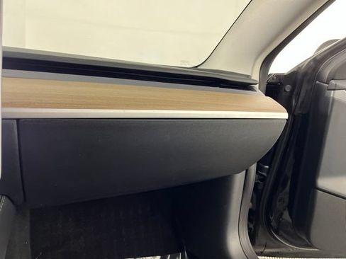 Used 2023 Tesla Model 3 Standard Range RWD image 25