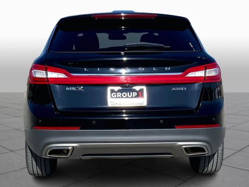 Used 2018 Lincoln MKX Reserve w/ Lincoln MKX Climate Package image 5