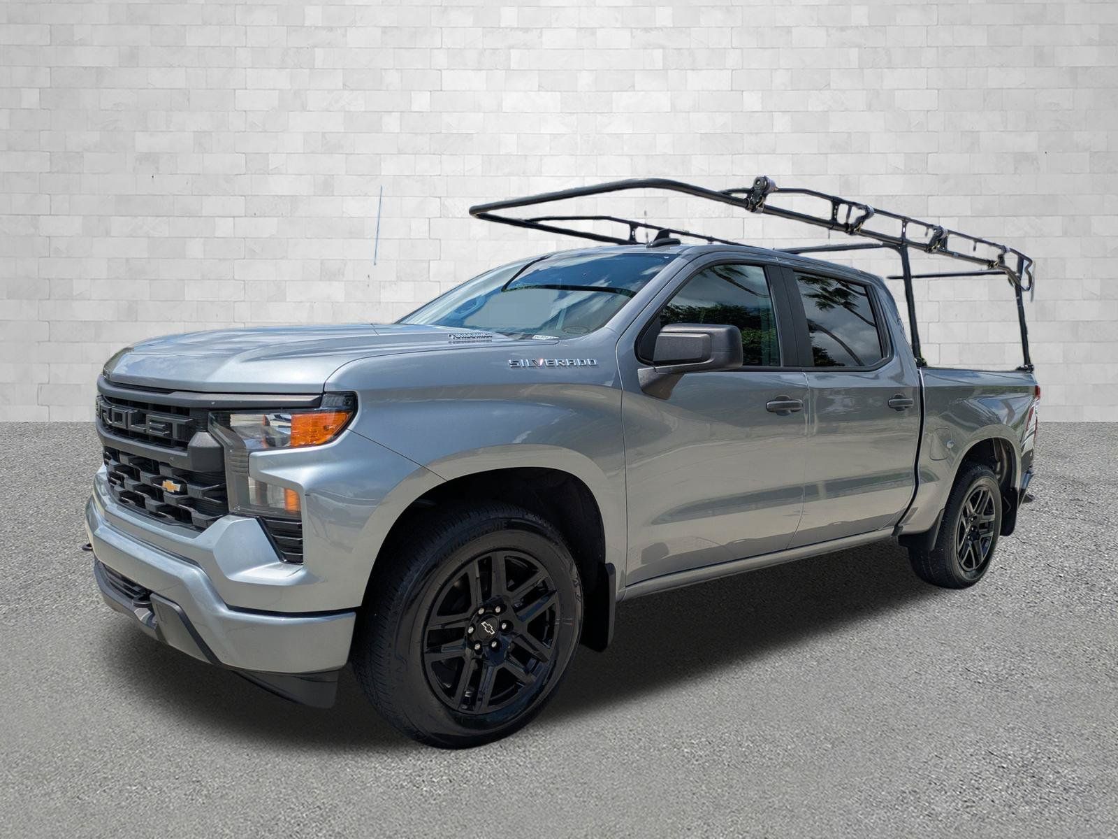 Used 2025 Chevrolet Silverado 1500 Custom RWD image 5