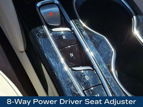 Used 2023 Buick Envision Avenir AWD/4WD image 11