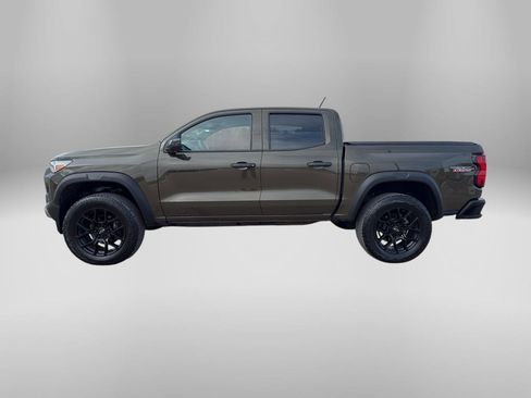 Certified 2023 Chevrolet Colorado Trail Boss w/ LPO, Dark Essentials Package image 2