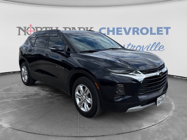 Used 2021 Chevrolet Blazer LT FWD image 1