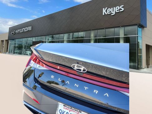 Used 2024 Hyundai Elantra SEL w/ Convenience Package FWD image 7
