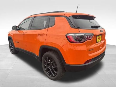 New 2026 Jeep Compass Latitude AWD/4WD image 5