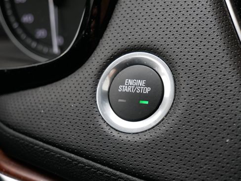 Used 2025 Cadillac XT5 Premium Luxury w/ Technology Package image 24