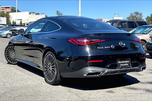 Used 2026 Mercedes-Benz CLE 300 4MATIC Coupe image 10