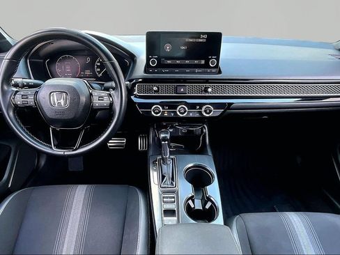Used 2023 Honda Civic Sport image 6