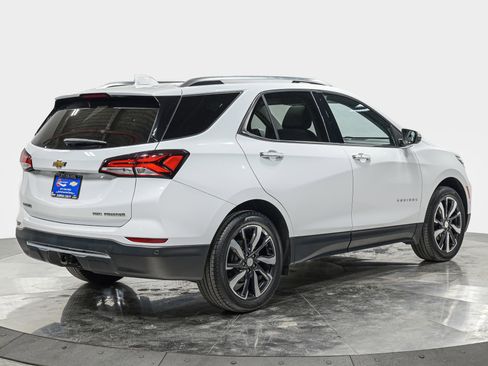 Used 2022 Chevrolet Equinox Premier image 6