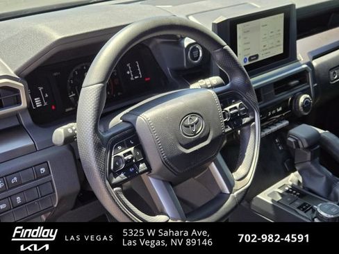 Used 2025 Toyota 4Runner SR5 AWD/4WD image 24