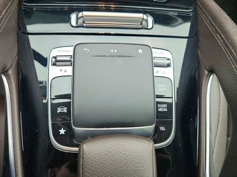 Used 2020 Mercedes-Benz GLS 450 4MATIC image 42