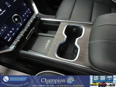 Certified 2026 GMC Acadia Denali w/ Super Cruise Package FWD image 39