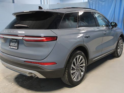 New 2026 Lincoln Corsair Reserve image 32