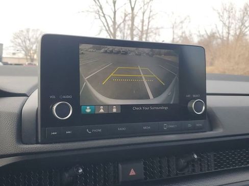 Used 2023 Honda CR-V EX image 23