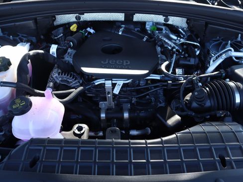 New 2026 Jeep Grand Cherokee Limited image 22