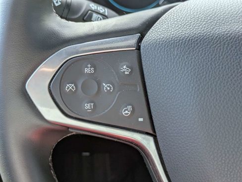 Used 2023 Chevrolet Traverse RS w/ LPO, Floor Liner Package FWD image 26