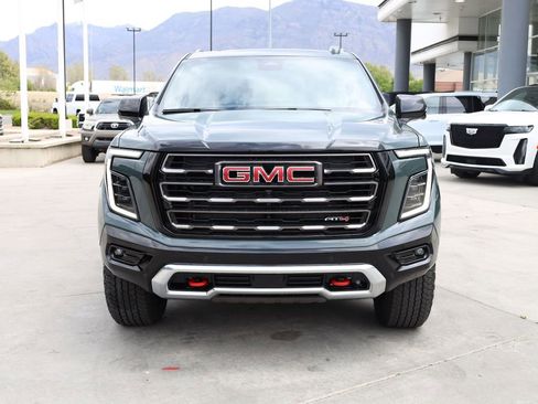 New 2026 GMC Yukon XL AT4 Ultimate AWD/4WD image 9