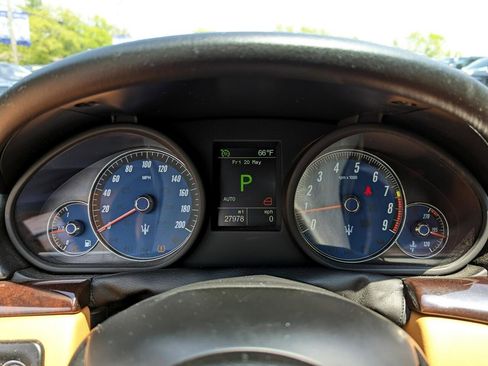 Used 2011 Maserati GranTurismo Convertible RWD image 18