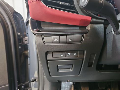 New 2026 MAZDA MAZDA3 2.5 S Hatchback w/ Premium Pkg image 27