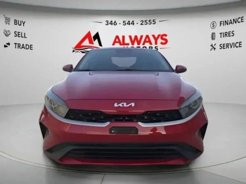 Used 2022 Kia Forte LXS FWD image 3