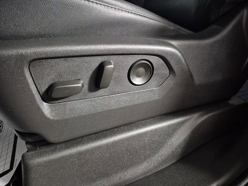 Certified 2025 Chevrolet Silverado 1500 LT Trail Boss w/ Convenience Package II image 17