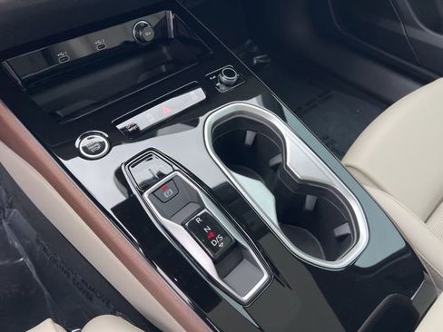 New 2026 Audi A6 Premium Plus AWD/4WD image 23