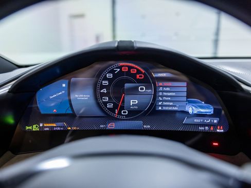 Used 2024 Ferrari Roma image 38