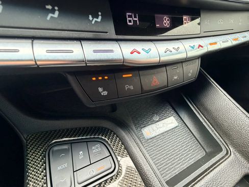 Used 2021 Cadillac CT5 Sport RWD image 17