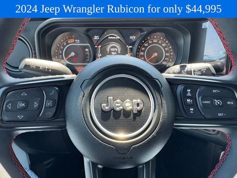 Used 2024 Jeep Wrangler Unlimited Rubicon w/ Technology Group AWD/4WD image 23