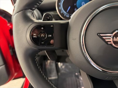 Used 2023 MINI Cooper S image 12