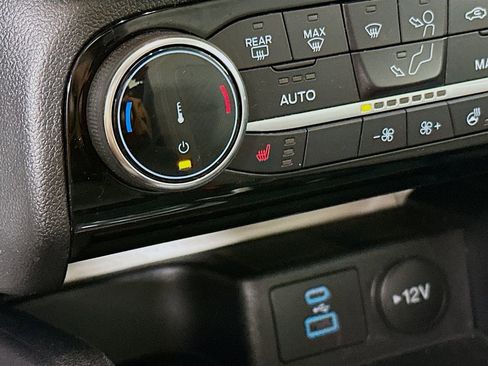 Used 2022 Ford Escape SE w/ Convenience Package image 27