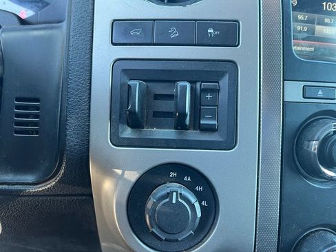 Used 2015 Ford Expedition EL XLT w/ Equipment Group 202A AWD/4WD image 15