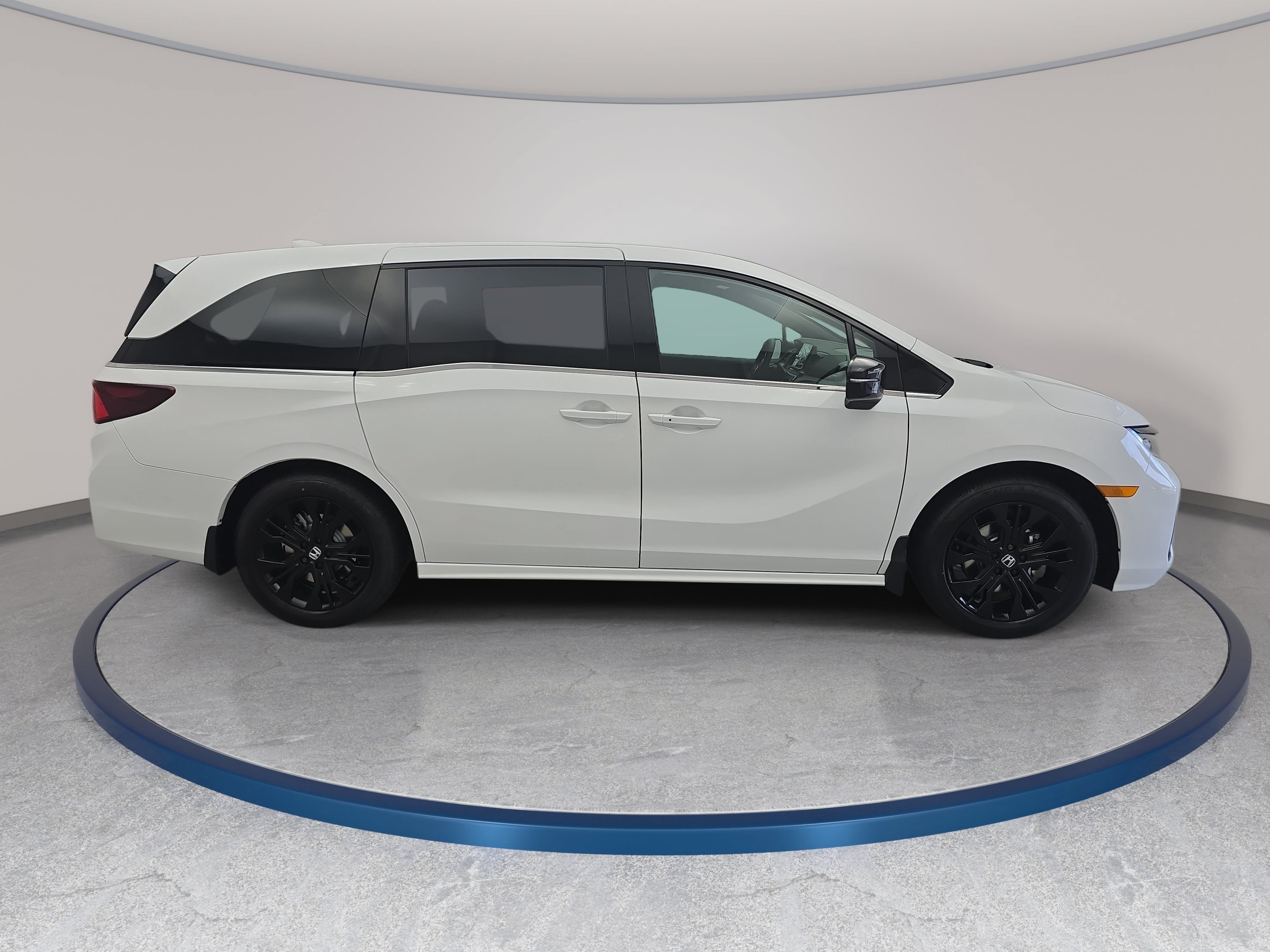 New 2026 Honda Odyssey Sport-L image 4