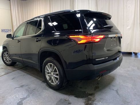 Used 2023 Chevrolet Traverse LT AWD/4WD image 5