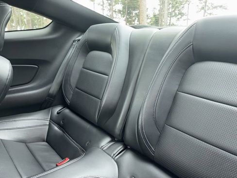 Used 2018 Ford Mustang GT w/ GT Performance Package RWD image 22