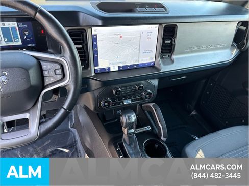 Used 2023 Ford Bronco Outer Banks image 32