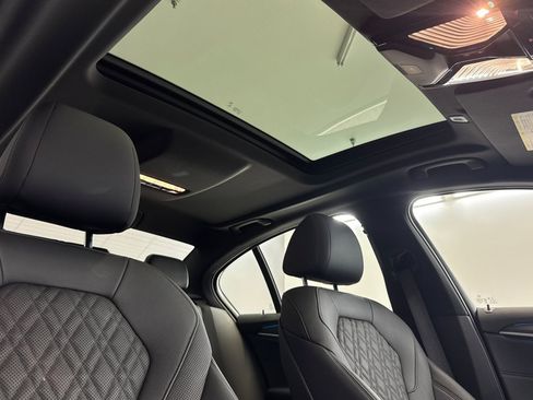 Certified 2023 BMW 530e w/ Convenience Package RWD image 24