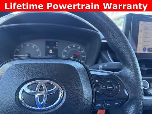 Used 2024 Toyota Corolla LE image 12